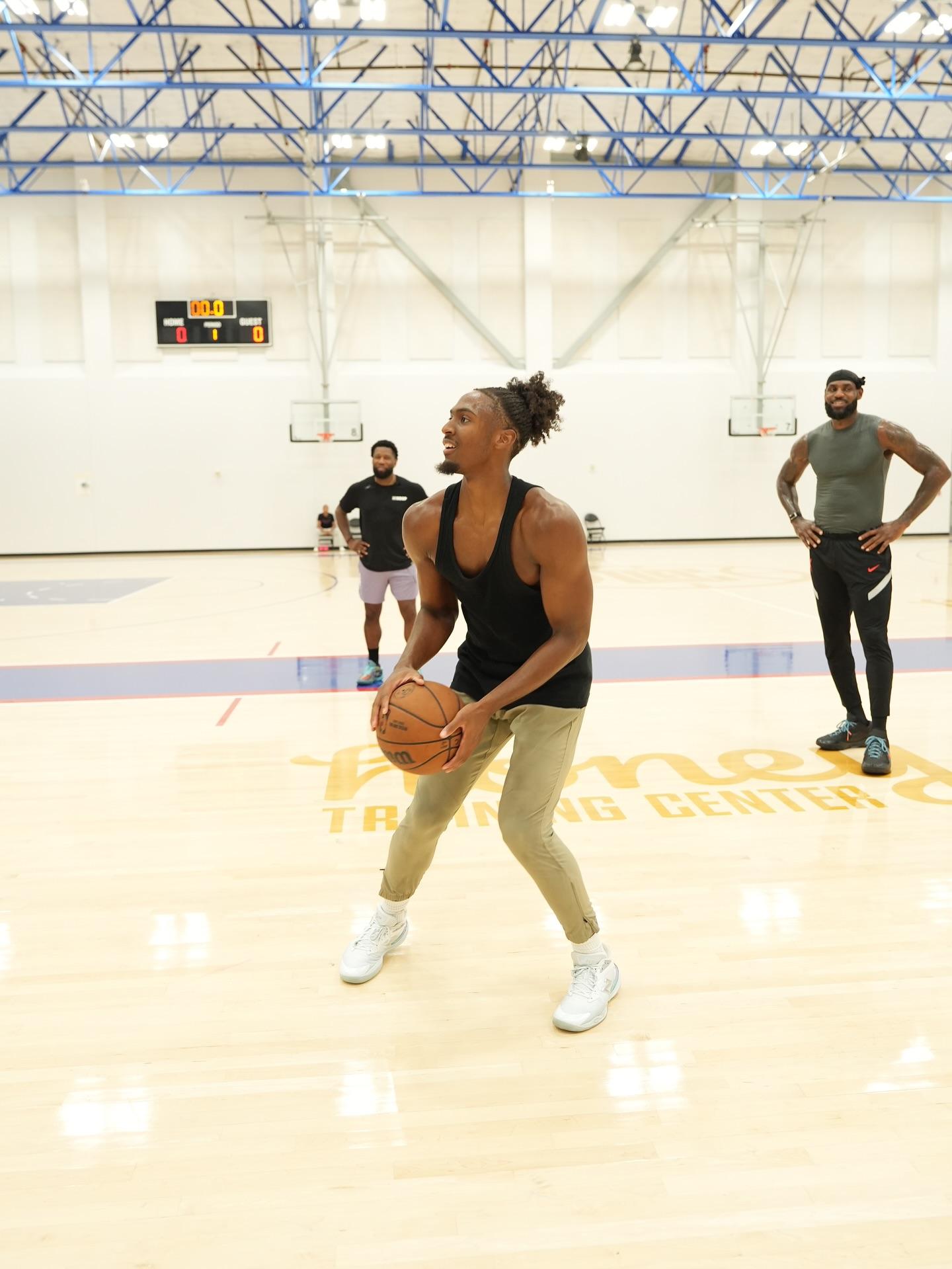 div, 垒马克西等